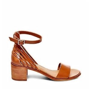 ‼️SOLD‼️STEVE MADDEN - LEATHER RUBBIE SANDAL